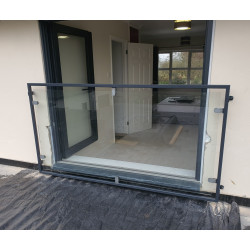 Glass Juliet Balcony No.51...